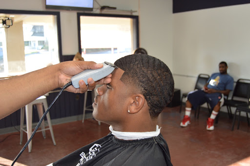 Barber Shop «Lakewood Barbershop», reviews and photos, 6006 100th St SW #101, Lakewood, WA 98499, USA