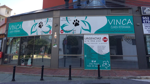 Clínica Veterinaria Pets - C. Sagitario, 5, Lc 6 - 7 - 8, 29630 Arroyo de La Miel, Málaga