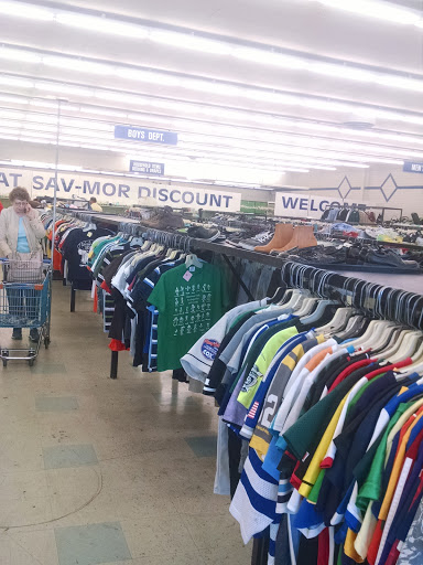 Thrift Store «Sav-Mor Discount», reviews and photos, 1725 W Orangethorpe Ave, Fullerton, CA 92833, USA