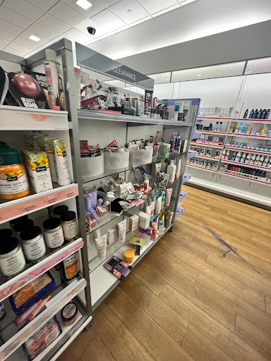 Hair Salon «Ulta Beauty», reviews and photos, 2626 E Stone Dr #130, Kingsport, TN 37660, USA