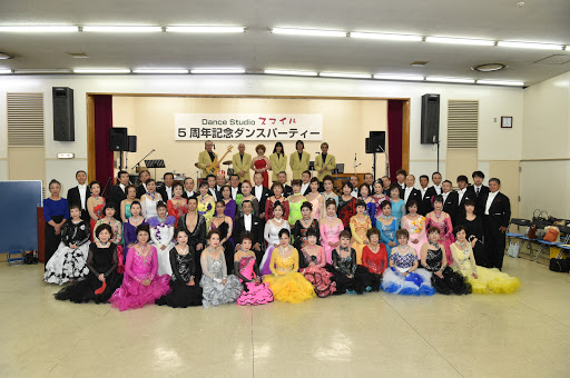 ダンススクール ダンススタジオスマイル