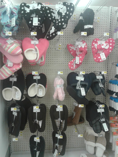 Discount Store «Dollar General», reviews and photos, 5705 Hillsdale Blvd, Sacramento, CA 95842, USA