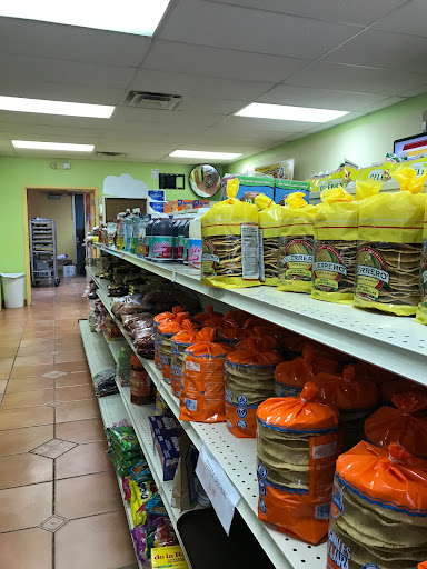 Grocery Store «Juarez Baking», reviews and photos, 1068 N Waco Ave, Wichita, KS 67203, USA