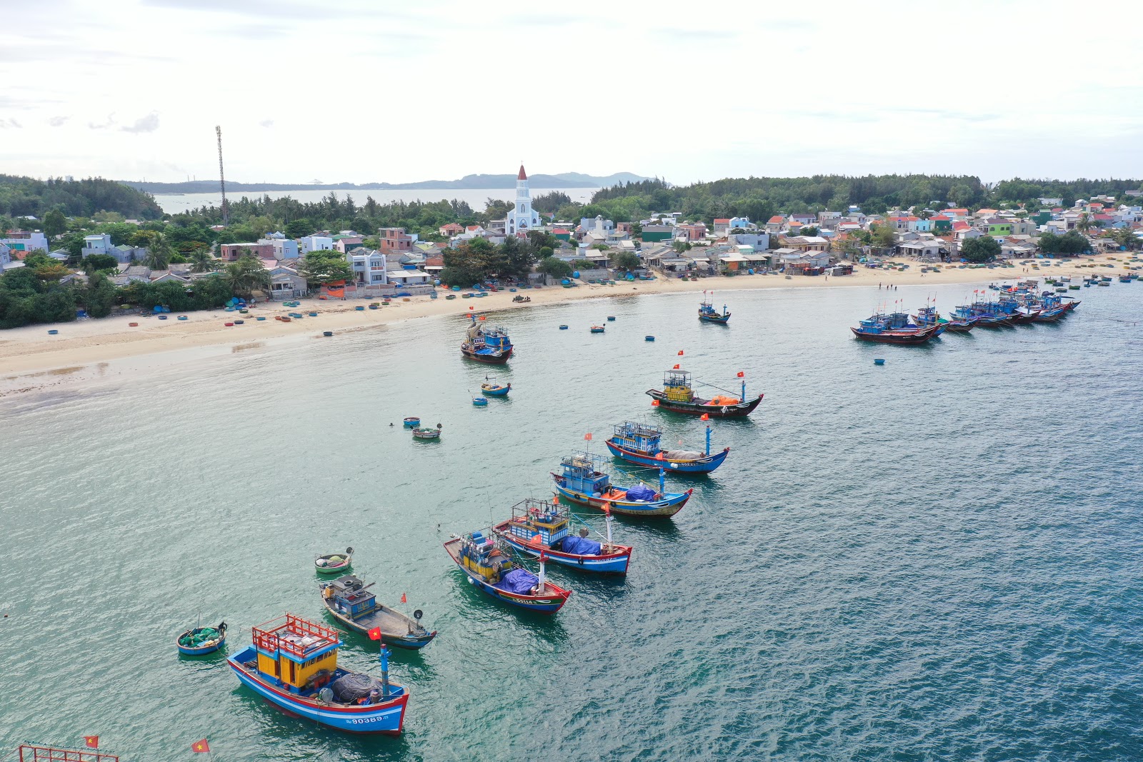 Phuoc  Thien Beach photo #9