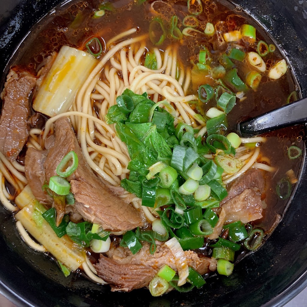 億哥牛肉湯後甲店 的照片