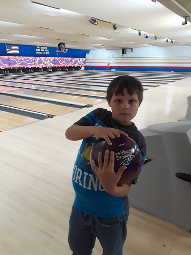 Bowling Alley «Warpath Bowling Lanes», reviews and photos, 2449 Memorial Blvd, Kingsport, TN 37664, USA