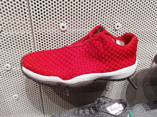 Jordan sneakers Roma