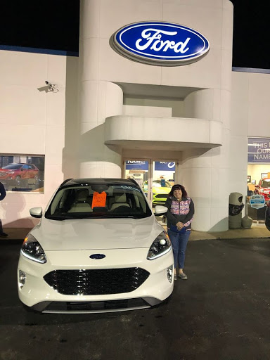 Ford Dealer «Preston Ford», reviews and photos, 13580 W Center St, Burton, OH 44021, USA