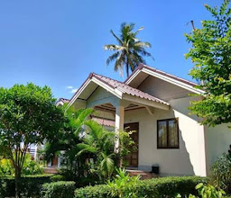 Lanta White's House photo
