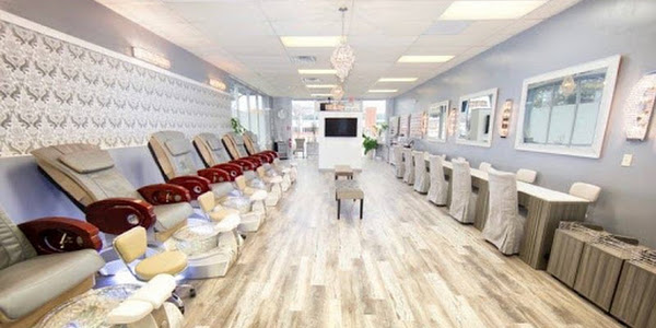 Nola Nails & Spa