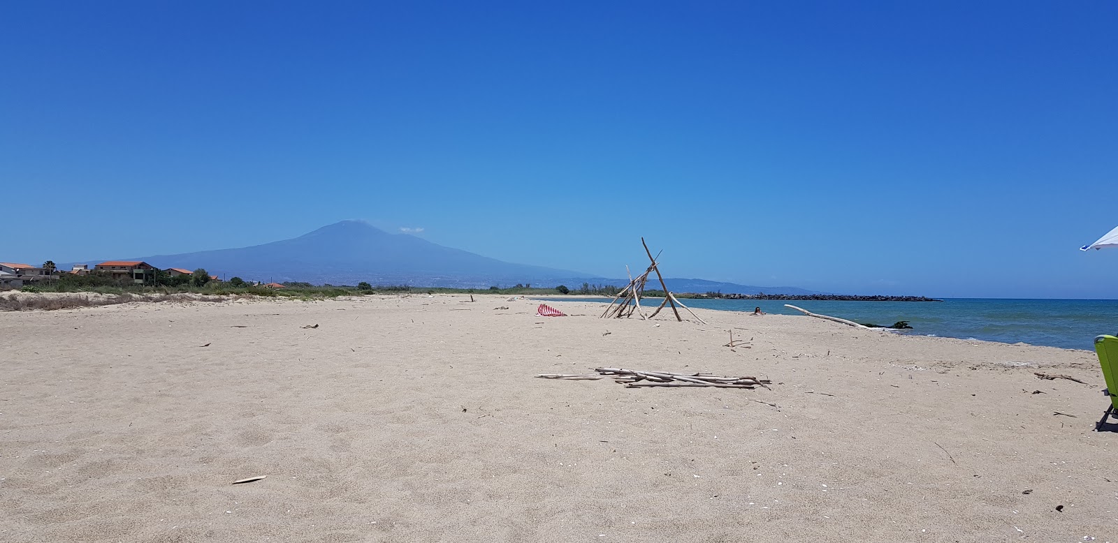 Fotografie cu Primosole beach zonă sălbatică