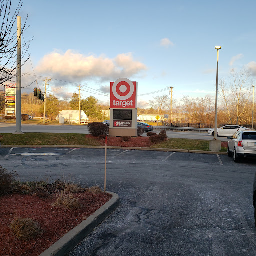 Department Store «Target», reviews and photos, 1922 E Main St, Torrington, CT 06790, USA