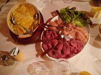 Raclette du Restaurant français Le Châlet à Bourg-Saint-Maurice - n°16