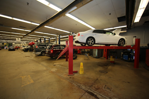 Car Dealer «Spitzer Chevrolet Northfield», reviews and photos, 333 E Aurora Rd, Northfield, OH 44067, USA