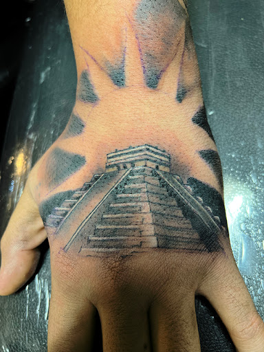 Explore outer thigh tattoo ideas, creative tattoo ideas in Tempe, available at Club Tattoo