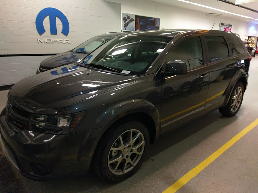 Chrysler Dealer «Rochester Hills Chrysler Jeep Dodge Ram», reviews and photos, 1301 S Rochester Rd, Rochester, MI 48307, USA