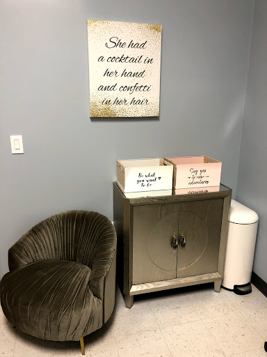 Cosmetics Store «Merle Norman Cosmetic Studio», reviews and photos, 2333 Madison St, Clarksville, TN 37043, USA