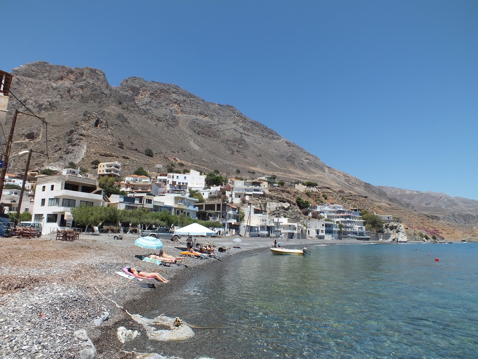 Three Churches beach'in fotoğrafı geniş ile birlikte