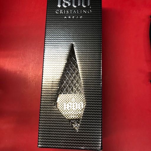 Market «Liquor Wine Store Super Y Market», reviews and photos, 7130 Middlebelt Rd, Romulus, MI 48174, USA