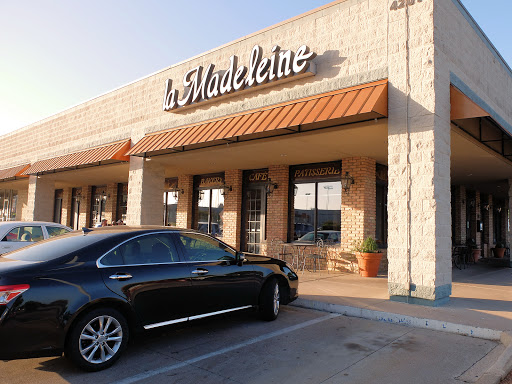 la Madeleine French Bakery & Café, 4201 S Cooper St #731, Arlington, TX 76015, USA, 