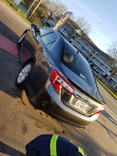 Car Wash «Rolling Creek Car Wash», reviews and photos, 16914 Rolling Creek Dr, Houston, TX 77090, USA