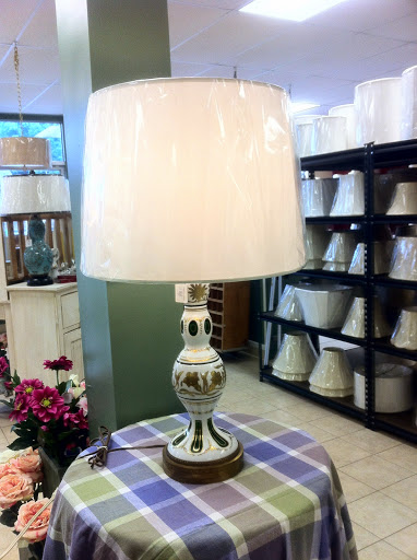 Siempre Lighting, Lampshades and Repairs