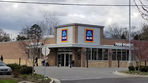 ALDI, 111 Woodland Terrace E, Oak Ridge, TN 37830, USA, 