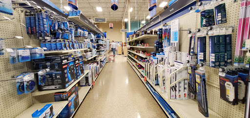 Pet Supply Store «PetSmart», reviews and photos, 17585 Southcenter Pkwy, Tukwila, WA 98188, USA