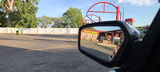 Car Wash «Personal Touch New Milford Express Car Wash», reviews and photos, 107 Danbury Rd, New Milford, CT 06776, USA