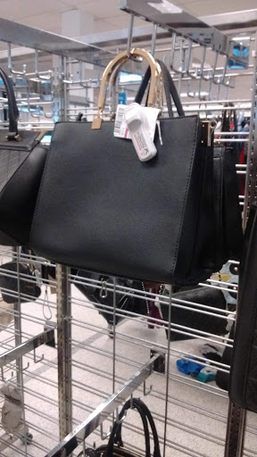 Clothing Store «Ross Dress for Less», reviews and photos, 4646 S Cooper St, Arlington, TX 76017, USA