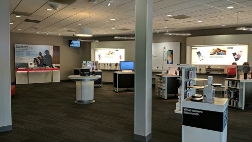 Cell Phone Store «Verizon», reviews and photos, 4650 Centerplace Dr a, Greeley, CO 80634, USA