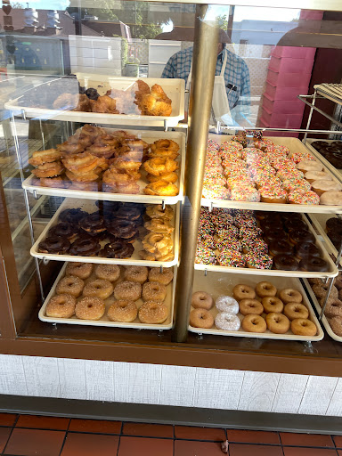Donut Shop «Donut King», reviews and photos, 1807 Santa Rita Rd, Pleasanton, CA 94566, USA