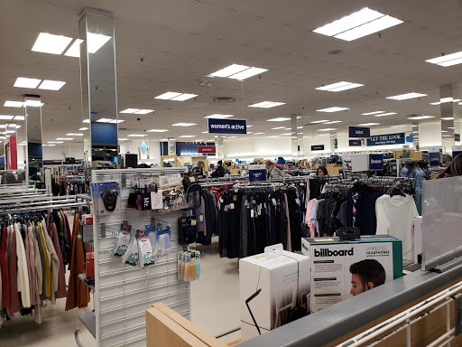 Shopping Mall «HarMar Mall», reviews and photos, 2100 Snelling Ave N, Roseville, MN 55113, USA