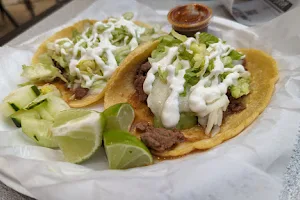 Los Amigos Tacos image