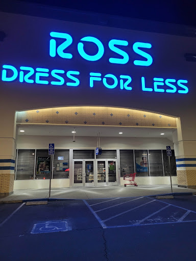 Clothing Store «Ross Dress for Less», reviews and photos, 2000 El Cerrito Plaza, El Cerrito, CA 94530, USA