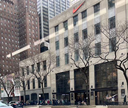 Sporting Goods Store «Nike Chicago», reviews and photos, 669 N Michigan Ave, Chicago, IL 60611, USA