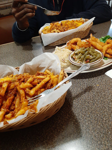 Truck Stop «Pioneer Villa Truck Plaza Inc», reviews and photos, 33180 OR-228, Halsey, OR 97348, USA