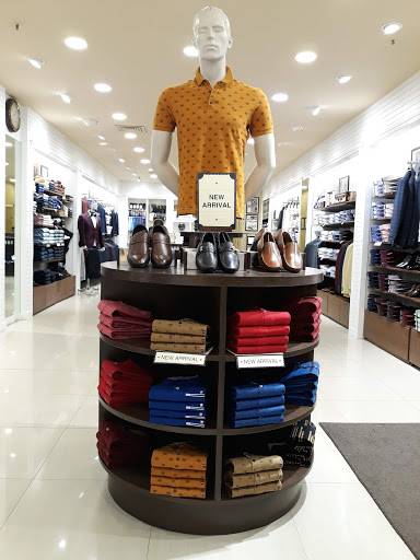 Louis Philippe Store - Men's clothing store - Kolkata - West Bengal