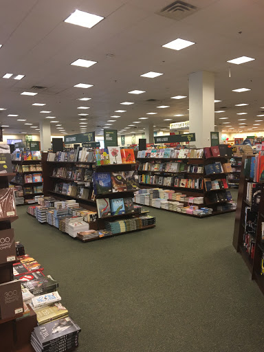 Book Store «Barnes & Noble», reviews and photos, 1923 W Malvern Ave, Fullerton, CA 92833, USA