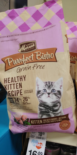 Pet Supply Store «PetSmart», reviews and photos, 1671 E Market St, Harrisonburg, VA 22801, USA