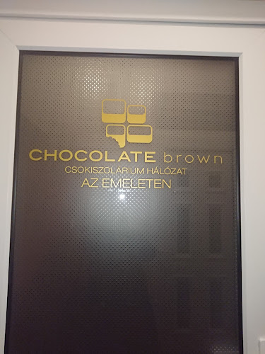 Chocolate Brown Studio - Szolarium