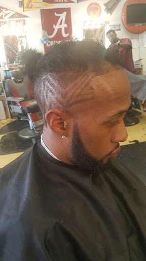 Barber Shop «Treys Barbershop», reviews and photos, 5222 North Henry Boulevard Suit D, Stockbridge, GA 30281, USA