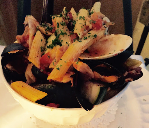 Live Music Venue «Cape Cabaret», reviews and photos, 4725 Vincennes Blvd, Cape Coral, FL 33904, USA