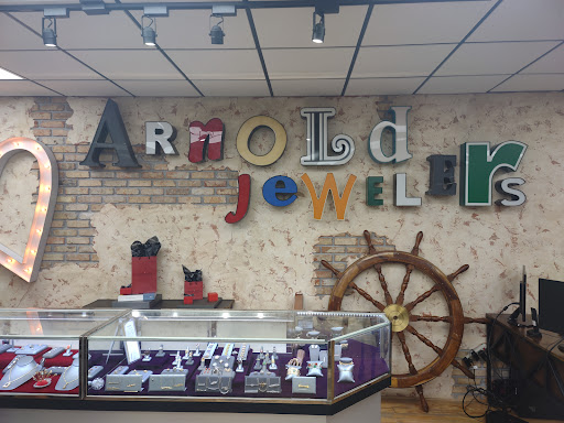 Jewelry Store «Arnold Jewelers», reviews and photos, 12293 Seminole Blvd, Largo, FL 33778, USA