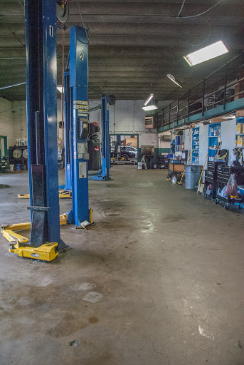 Auto Repair Shop «All Around Auto Care», reviews and photos, 7110 Lowell Blvd, Westminster, CO 80030, USA