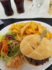 Hamburger du Restaurant Snack du lac à Saint-André-les-Alpes - n°5