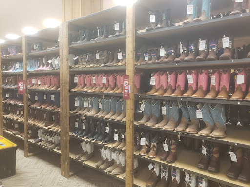 Western Apparel Store «Cavenders Boot City», reviews and photos