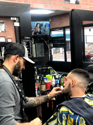 Barber Shop «Avenue Barbershop», reviews and photos, 68-32 Myrtle Ave, Glendale, NY 11385, USA