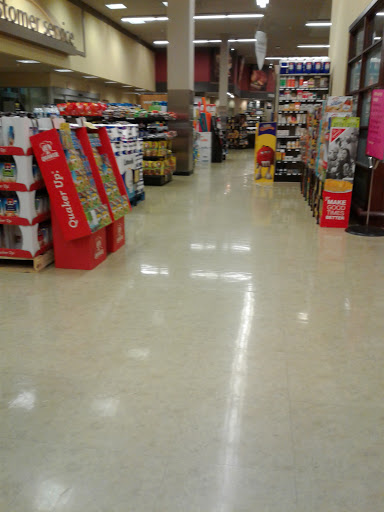 Grocery Store «Safeway», reviews and photos, 7414 Little River Turnpike, Annandale, VA 22003, USA