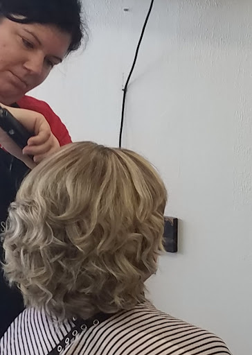 Beauty Salon «Belmont Hair Beauty Salon», reviews and photos, 6011 W Belmont Ave, Chicago, IL 60634, USA